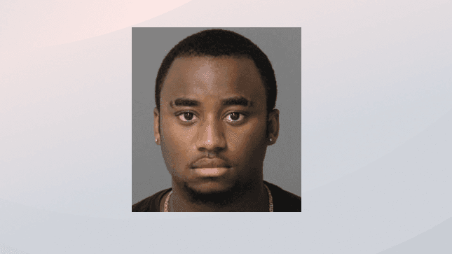 Joven acusado de delitos sexuales a un niño