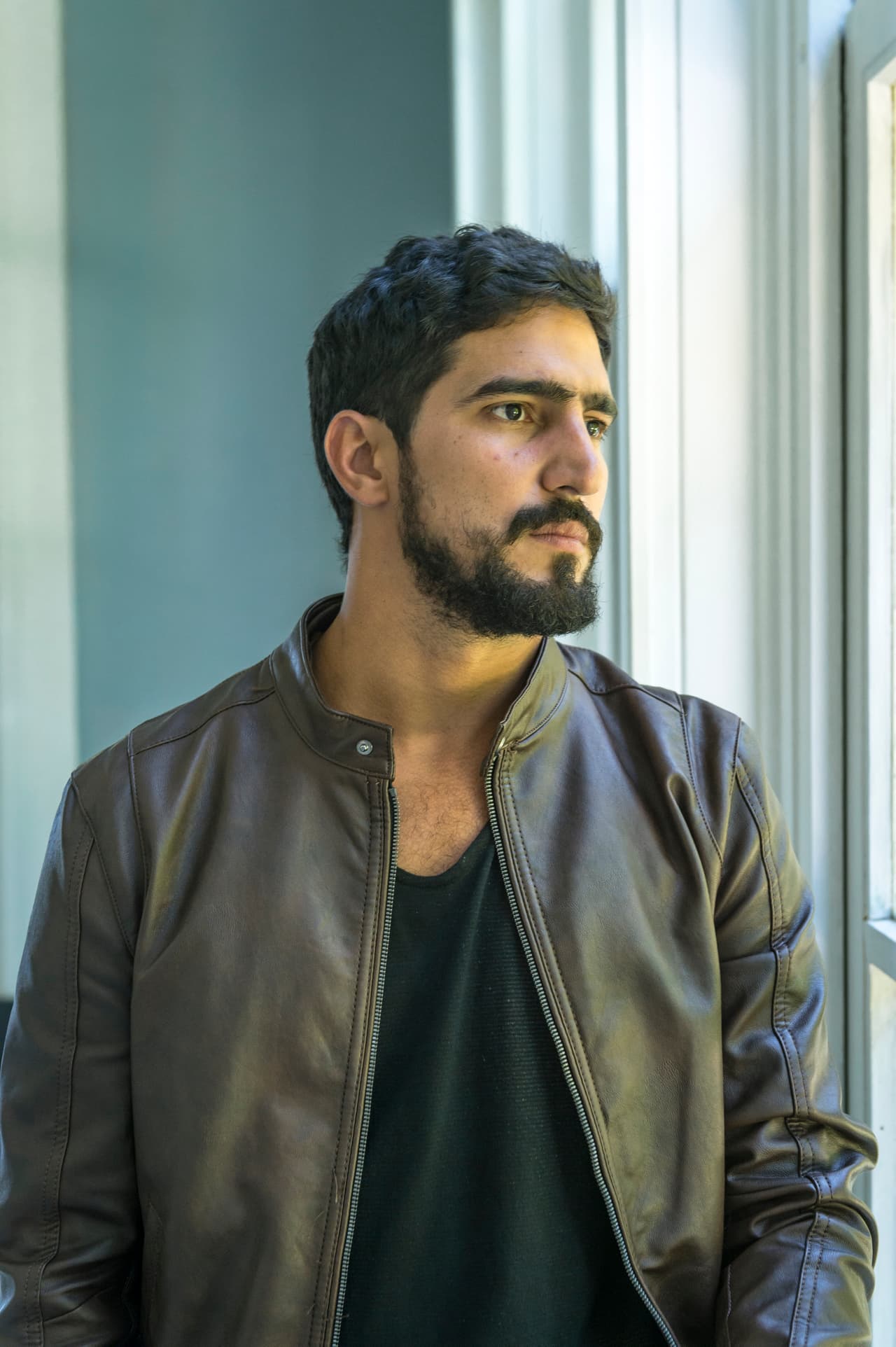 Algo es seguro, Renato Góes en el papel de Jammil Zarif te cautivará en cada episodio de esta apasionante historia que ha logrado un gran éxito en su país de origen y a nivel internacional.