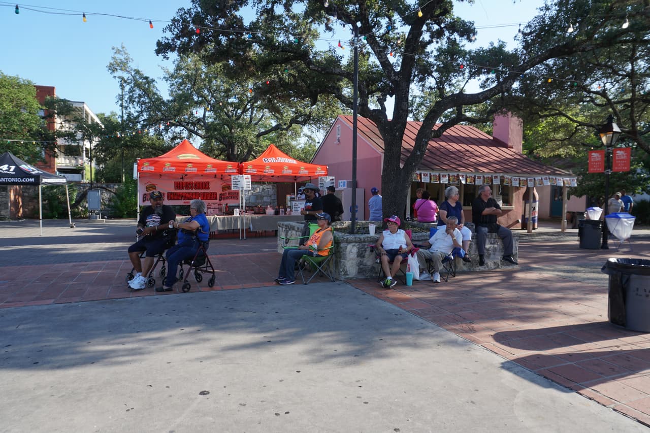 Ram Herrera, Los Banger Broz and Jorge Alejandro took the stage inside La Villita.