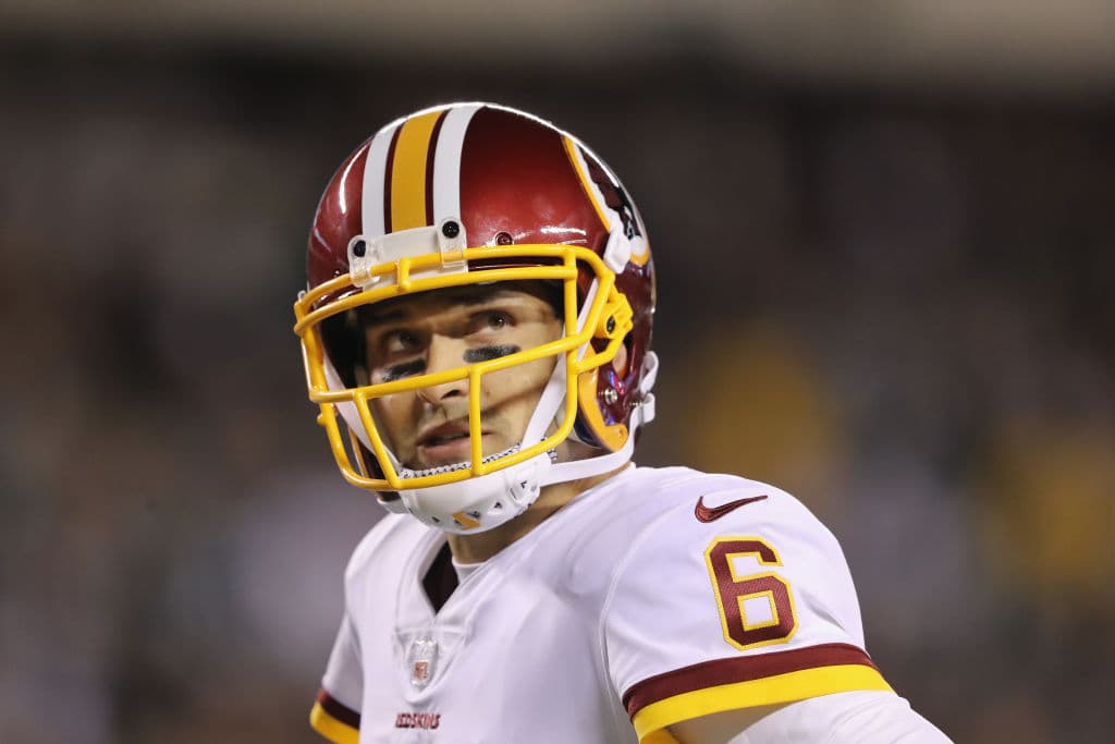 Mark Sanchez ingresó al juego en que los Washington Redskins cayeron 28-13 ante los Philadelphia Eagles en el juego de lunes por la noche y ahora será el responsable de lo que resta de la campaña.