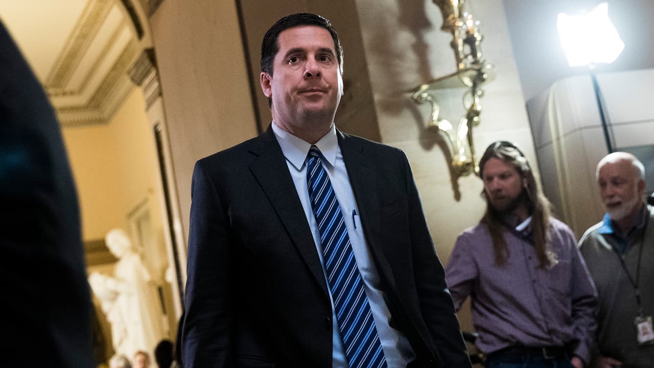 Aumenta la presión para que Devin Nunes se aparte de las investigaciones sobre supuesto espionaje