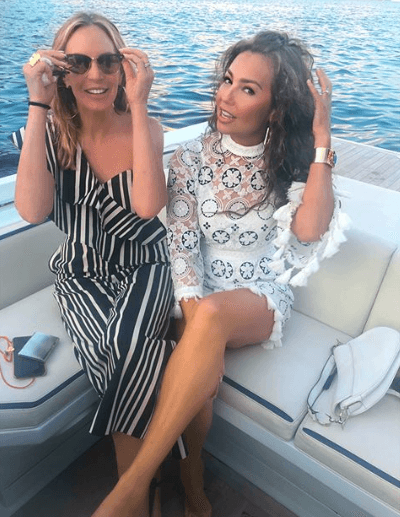 A decir de los mismos seguidores de Thalía, ella tenía un rato sin aparecer con su melena al natural.