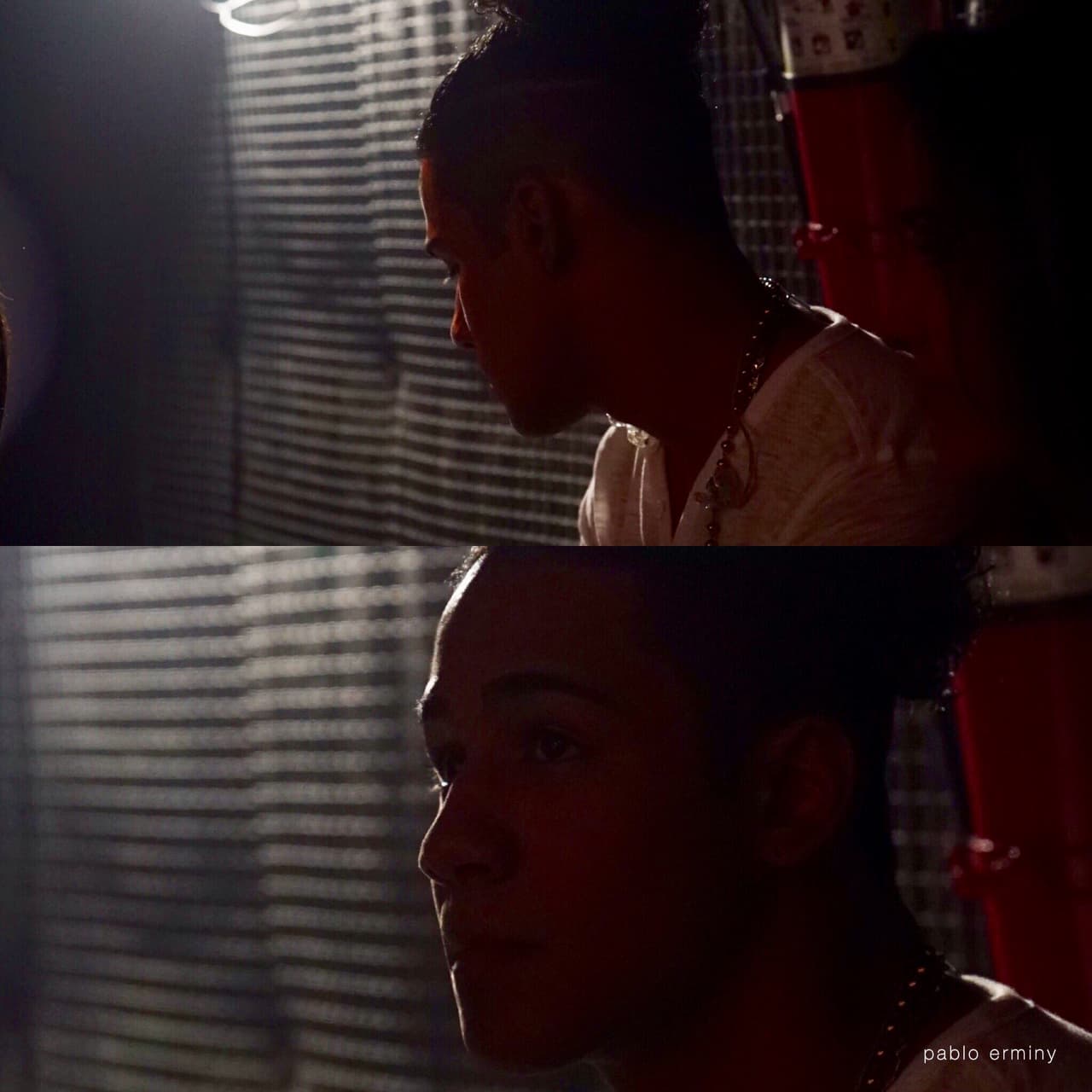 Richard también era un mar de emociones, oculto en un rincón tras bambalinas. ¿Quedaría dentro o fuera de La Banda?