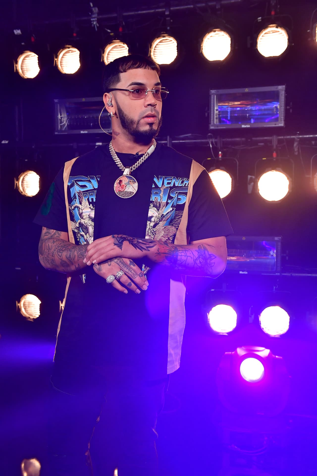 El intérprete de 'China' estaba preparado para escuchar a las semifinalistas, que esta noche presentarán en el escenario un tema inédito, producido especialmente para ellas.