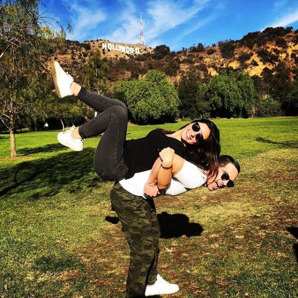 "La vida es más divertida contigo. Te amo 
<a href="https://www.instagram.com/lorochmann/">@lorochmann</a>. Vida feliz".