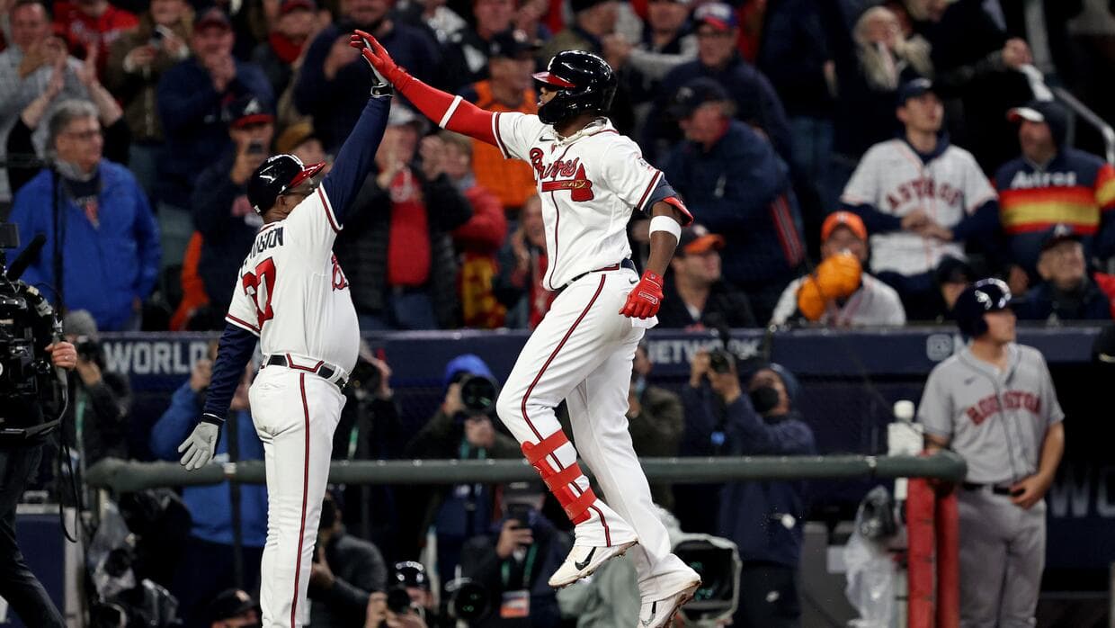Houston Astros 2-3 Atlanta Braves , Serie Mundial; resumen