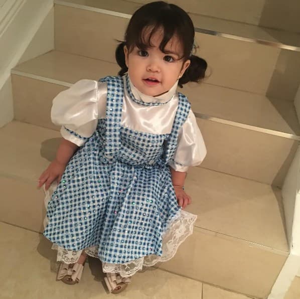 ¡Cute! El Mago de Oz es una temática de disfraces muy popular y quien mejor que Baby Giulietta para darle vida al adorable personaje de Dorothy.