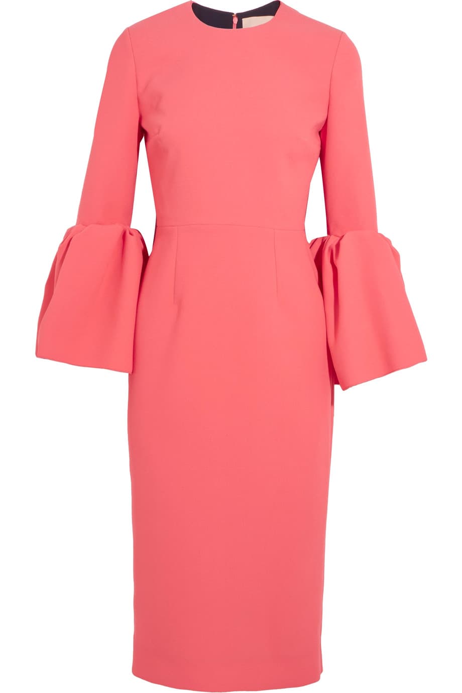 Este vestido, popularizado por la misma Melania Trump durante la Convención Republicana, es de una silueta muy favorecedora para las reuniones familiares. Las mangas con volumen hacen que una sencilla bata se convierta en una memorable. (Roksanda)