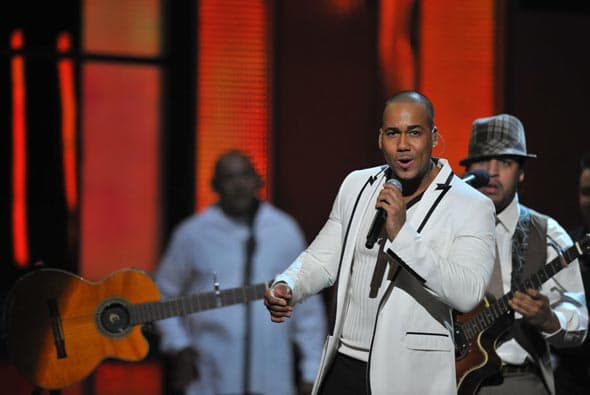 Previo a su separación esta ceremonia también tuvo el gran privilegio de contar con la presencia de la agrupación.