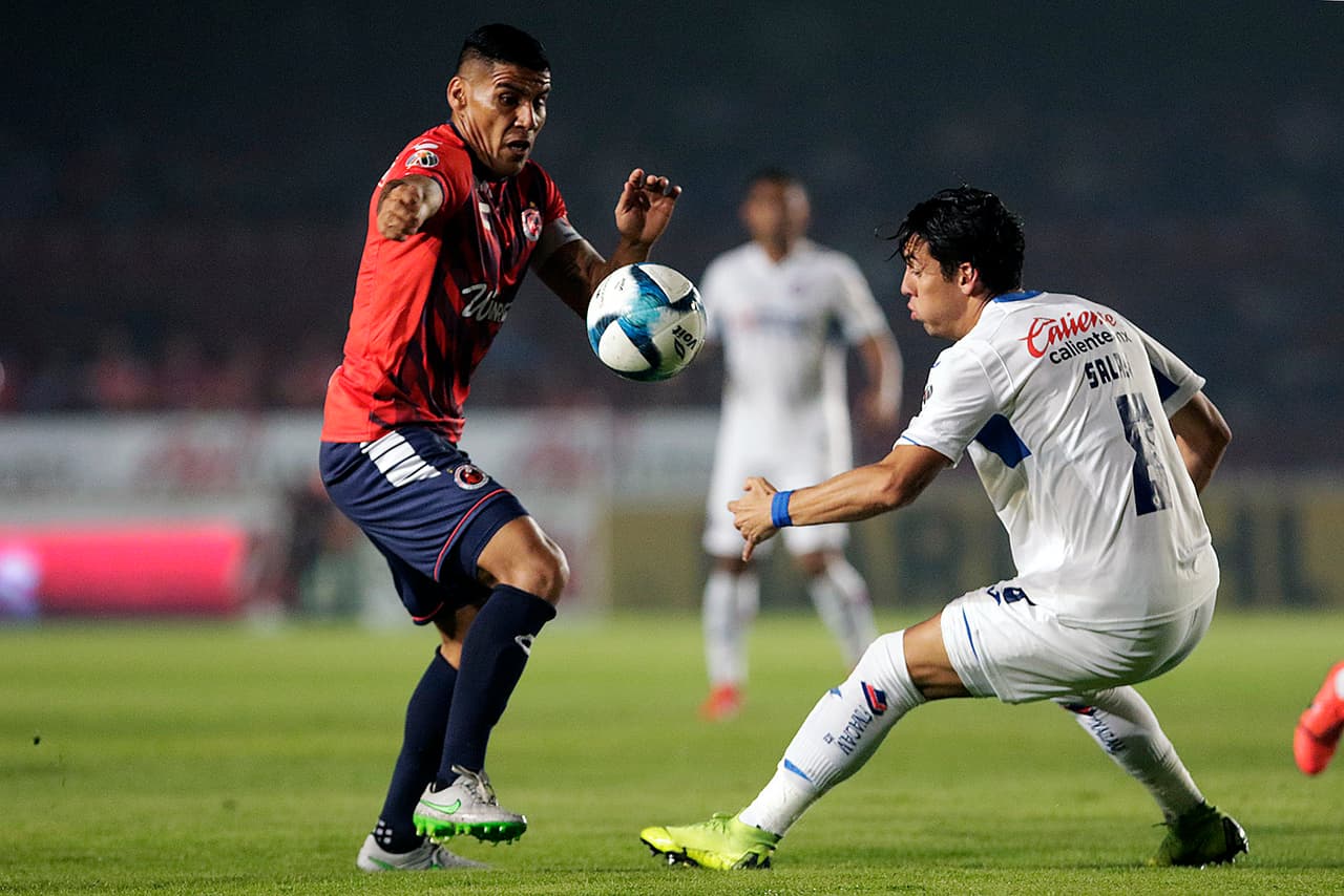 El resultado dejó a la Máquina con una cosecha de 9 puntos de los 24 disputados y los Tiburones Rojos sumaron su tercer punto de la campaña.