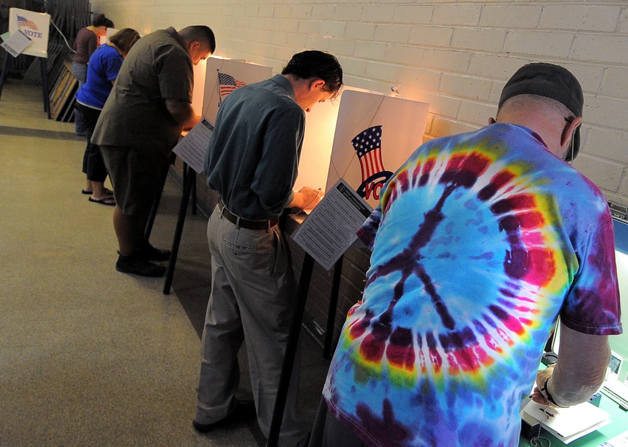 Por qué esta vez será más difícil para algunos hispanos votar