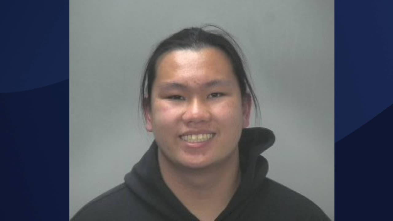 Arrestan a Benjamin Liang, de 18 años, por presuntamente vandalizar varios autos en Avondale.