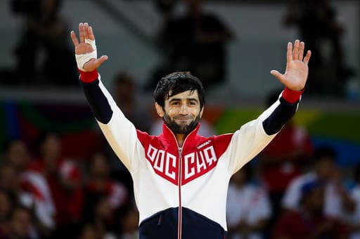 Beslan Mudranov da primera medalla a Rusia