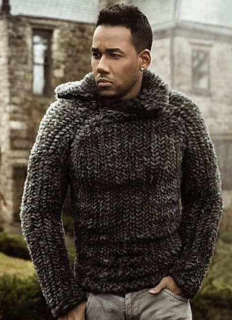 El éxito y la fortuna comenzaron a sonreírle a este joven compositor. En 2012 ya era todo un fenómeno musical y agotó las entradas del afamado Madison Square Garden en Nueva York.