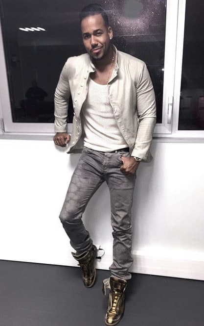 ¿Quién podría resistirse a los encantos de este seductor?