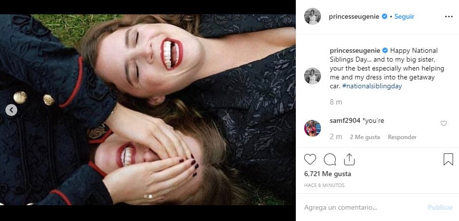 "¡Feliz Día Nacional de los Hermanos!... Y para mi hermana mayor, eres lo mejor, especialmente cuando me ayudas a mí y a mi vestido a subir al auto".