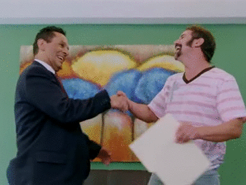 Es buenísimo para cerrar tratos. ¡Uff! Se salvaron una vez más de salirse del departamento muestra.