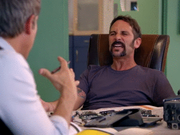 Pero Gumaro aparte de dedicarse a reparar los electrodomésticos que le llevan también se da su tiempecito para aprender de marketing. ¿Recuerdas las lecciones?