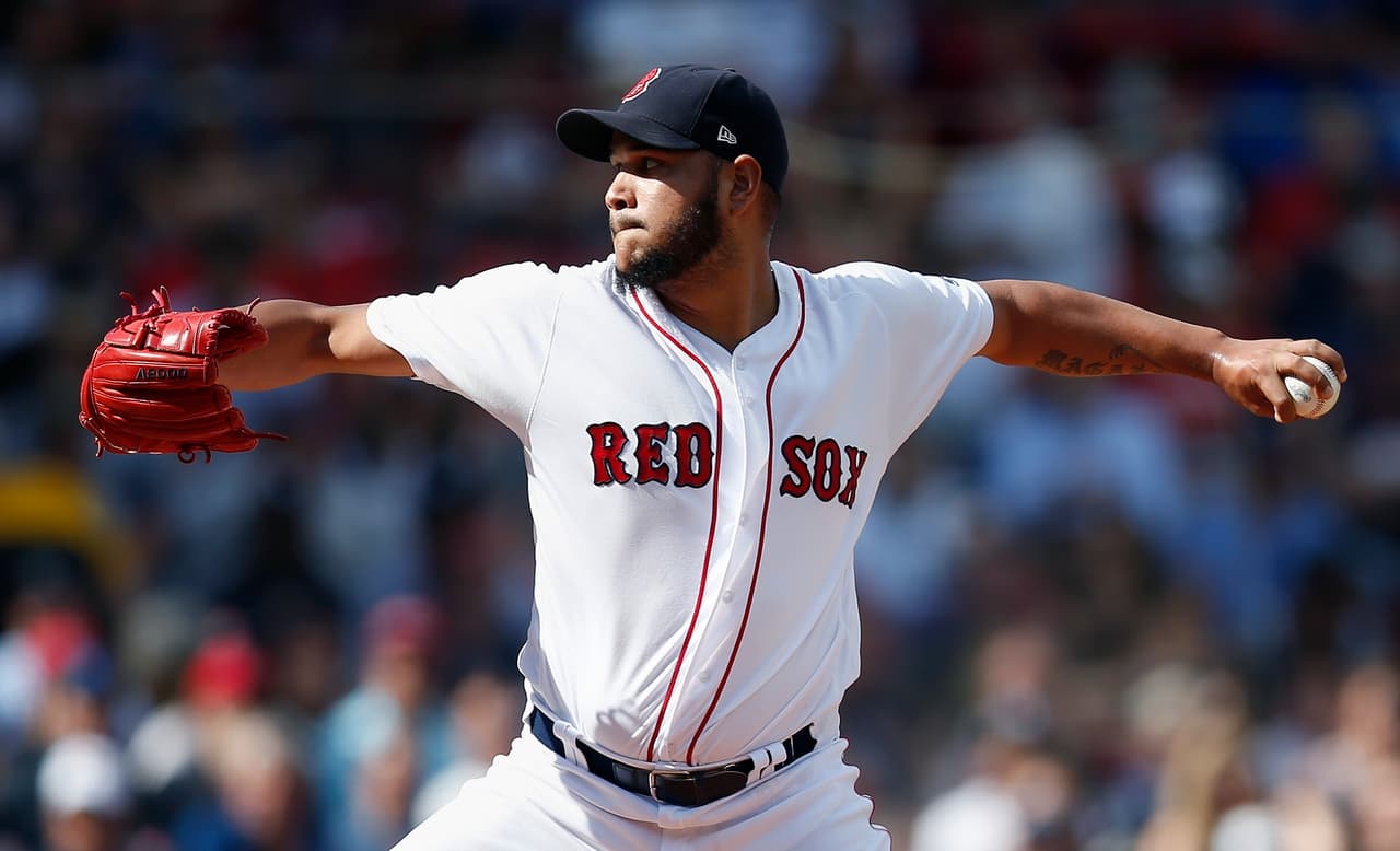 <b>Eduardo Rodríguez, abrido/relevo, Venezuela</b>. Habilitado como relevo en Playoffs, usualmente abridor, de buen repertorio y cumple con la tarea. Tuvo en 2018 foja de 13-5 con 146 ponches y 3.82 de ERA.