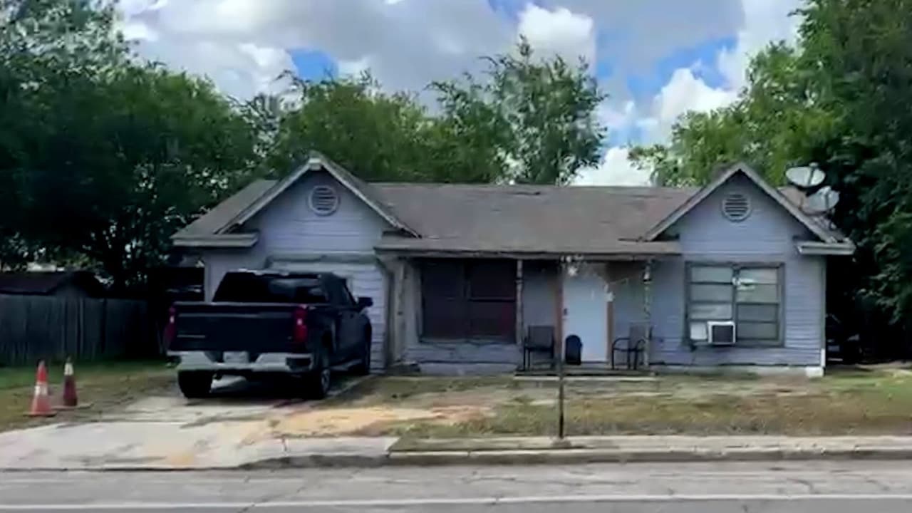 Equipo SWAT llega a vivienda tras llamada falsa de un presunto tiroteo