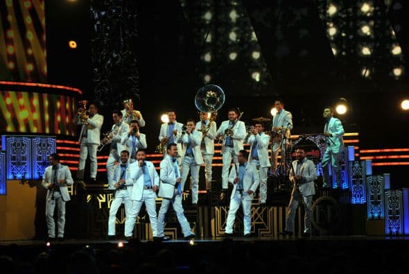 Banda El Recodo fue la cuarta presentación de la noche.