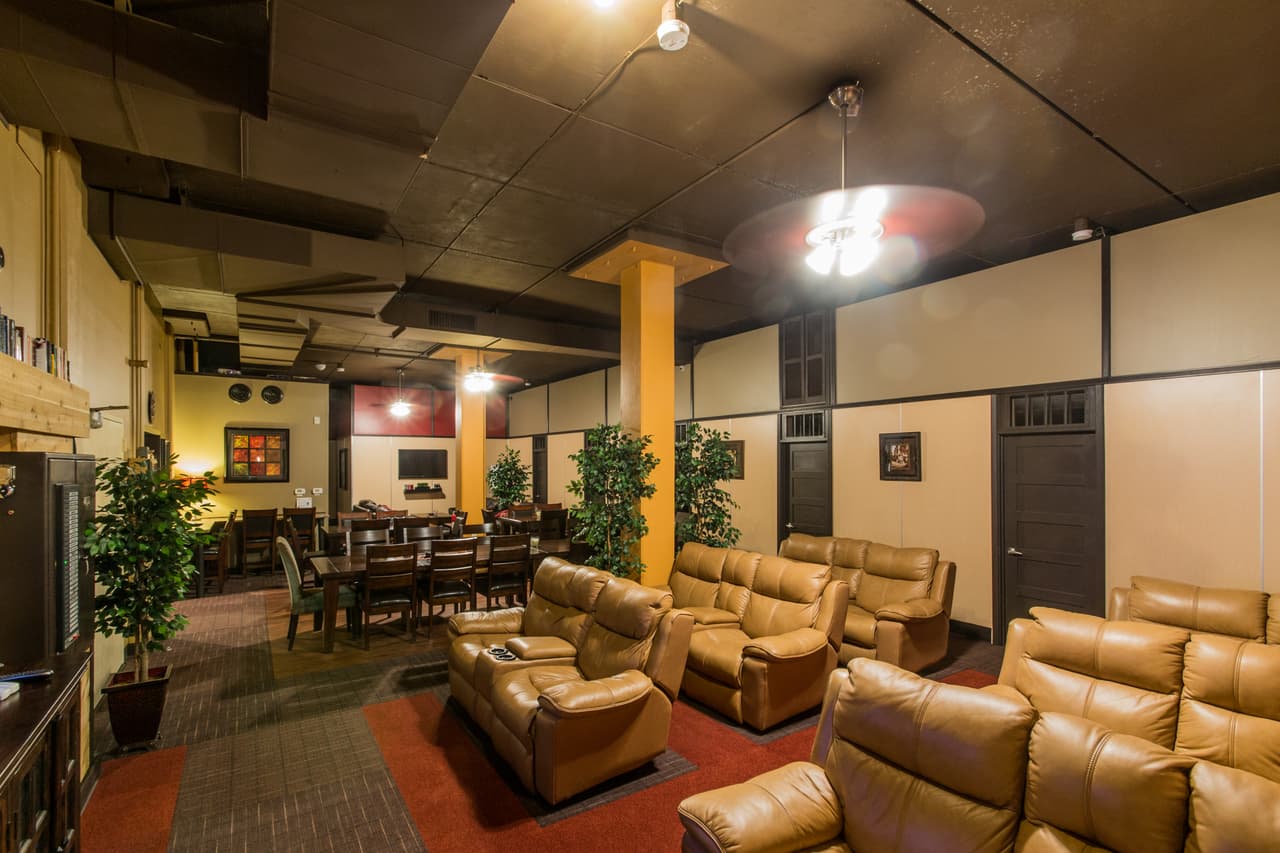 Una de las áreas comunes en el complejo de búnkeres construido por Vivos en Indiana, EEUU. “
<i>Vivos Indiana </i>es uno de los refugios nucleares más fortificados“, se lee en el site de la empresa.