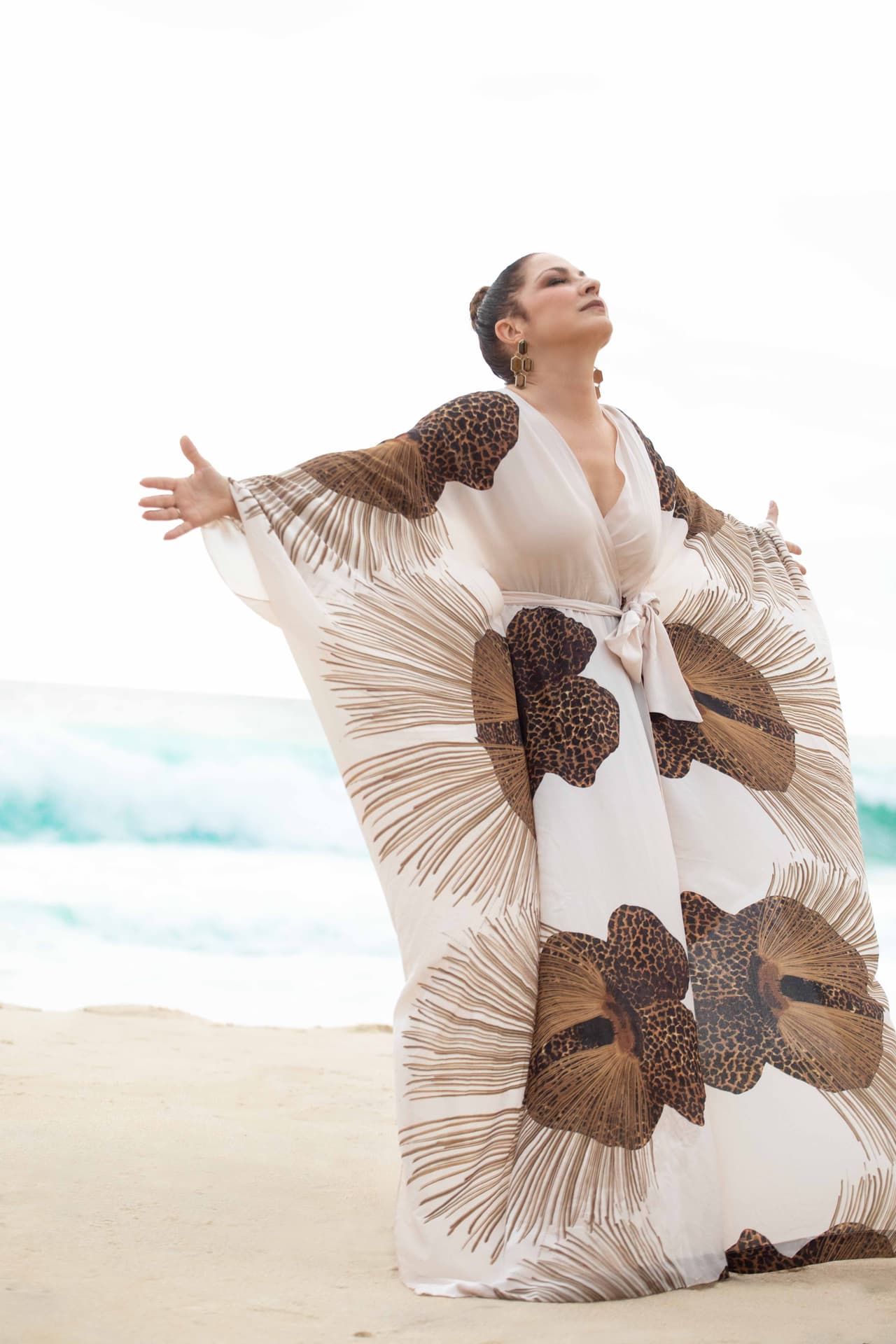 <b>Gloria Estefan</b>,
<b> </b>la primera mujer reconocida como Persona del Año por Latin GRAMMY en 2008, se une este 2021 a más artistas que han marcado pauta en la industria.