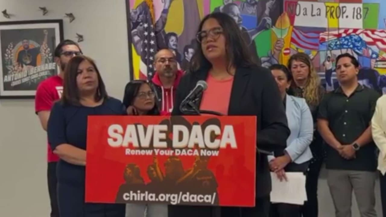 Retrasos en DACA generan crisis laboral y legal en EEUU