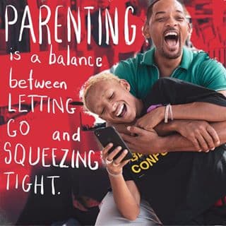 <b>5. En familia. </b>Sus hijos lo han acompañado en sus aventuras, que van desde bucear hasta hacer 
<i>boogie jumping</i>. "Criarlos es un balance entre dejarlos ir y apretarlos fuerte", ha dicho.