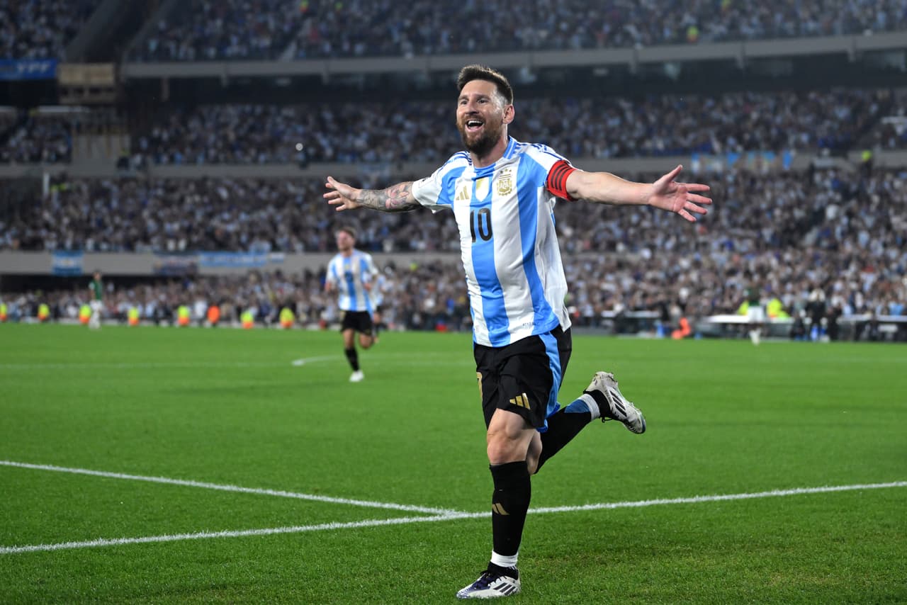 Con un Messi celestial, Argentina goleó a Bolivia y se acerca más al Mundial