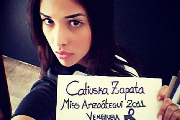 Catiuska Zapata, Miss Anzátegui 2011, pidió paz también. Fotografía tomada de Twitter.
