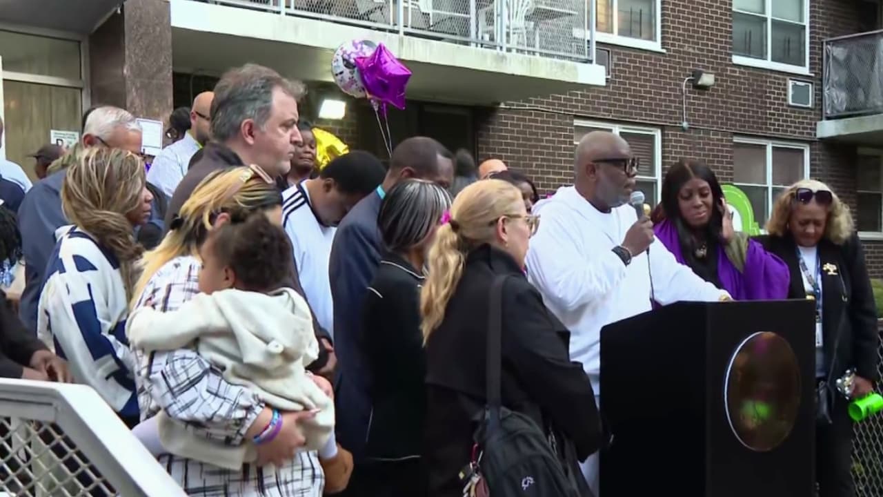 Rinden homenaje a la madre dominicana empujada desde un piso 15 junto a su bebé en El Bronx