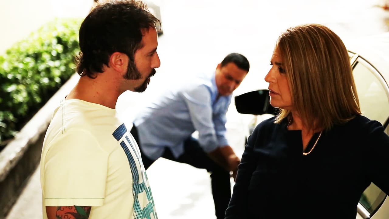 Erika Buenfil aprendió a cambiar un foco con este singular personaje.