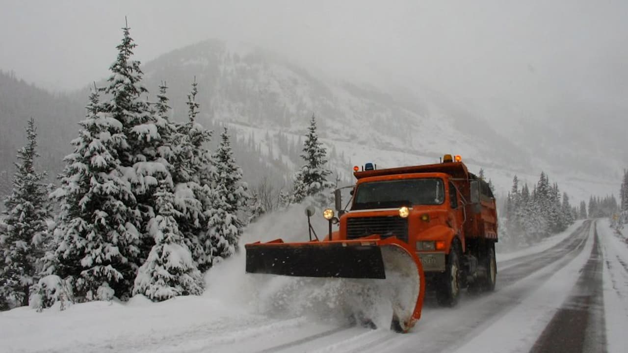 Río atmosférico trae fuertes lluvias y nevadas al área de Sacramento y la Sierra Nevada