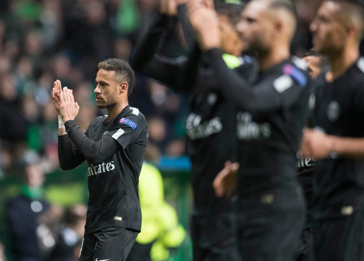 Neymar negó recibir cuantioso bono solo por aplaudir a sus fans