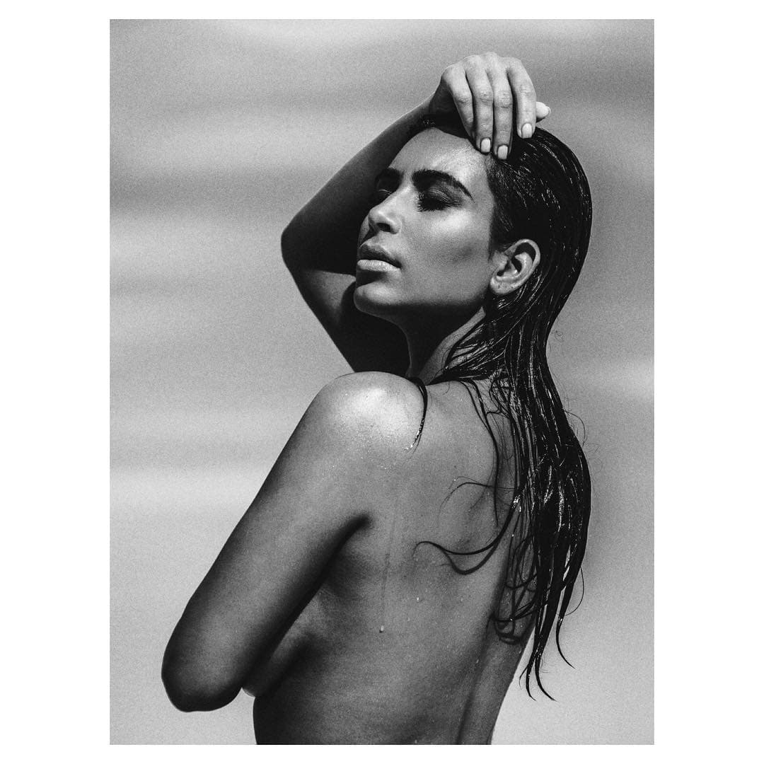 Kim Kardashian no se quedo atrás.