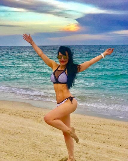 Maribel Guardia tiene 59 años y se ve mucho más joven de lo que es.