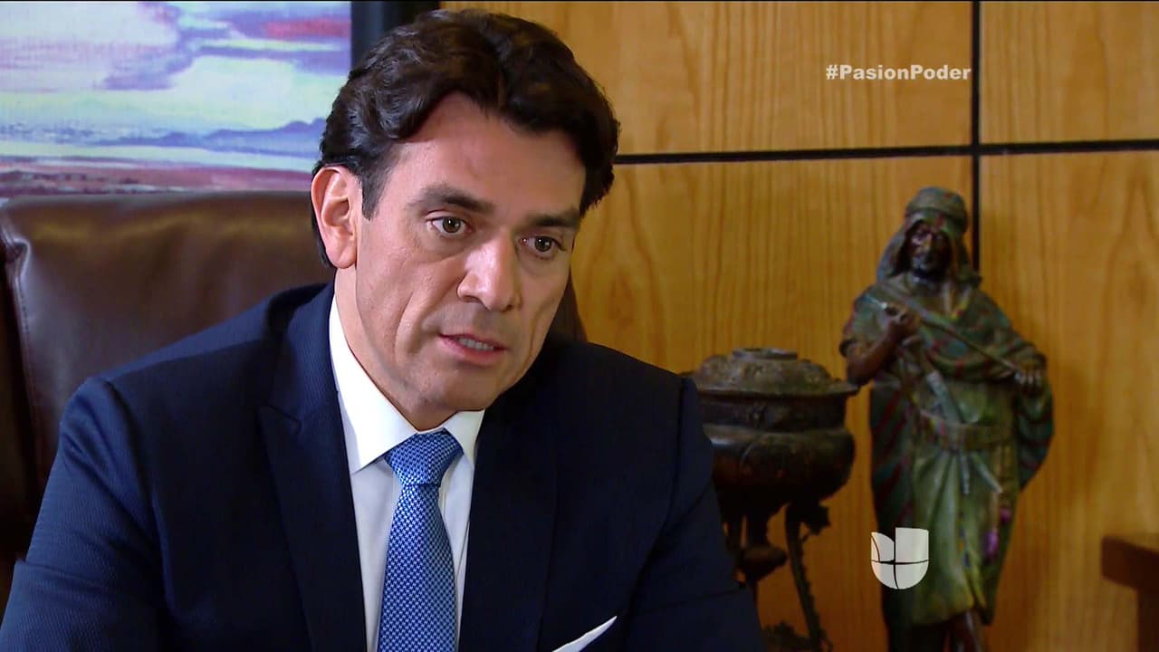 Pero ella está tratando de salvar su matrimonio.