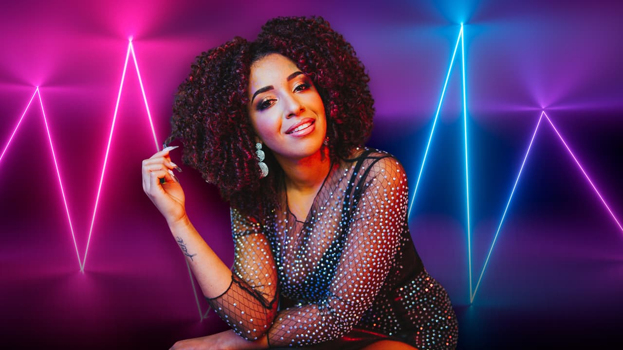 Melaner Quiroz: la cantante graduada con honores