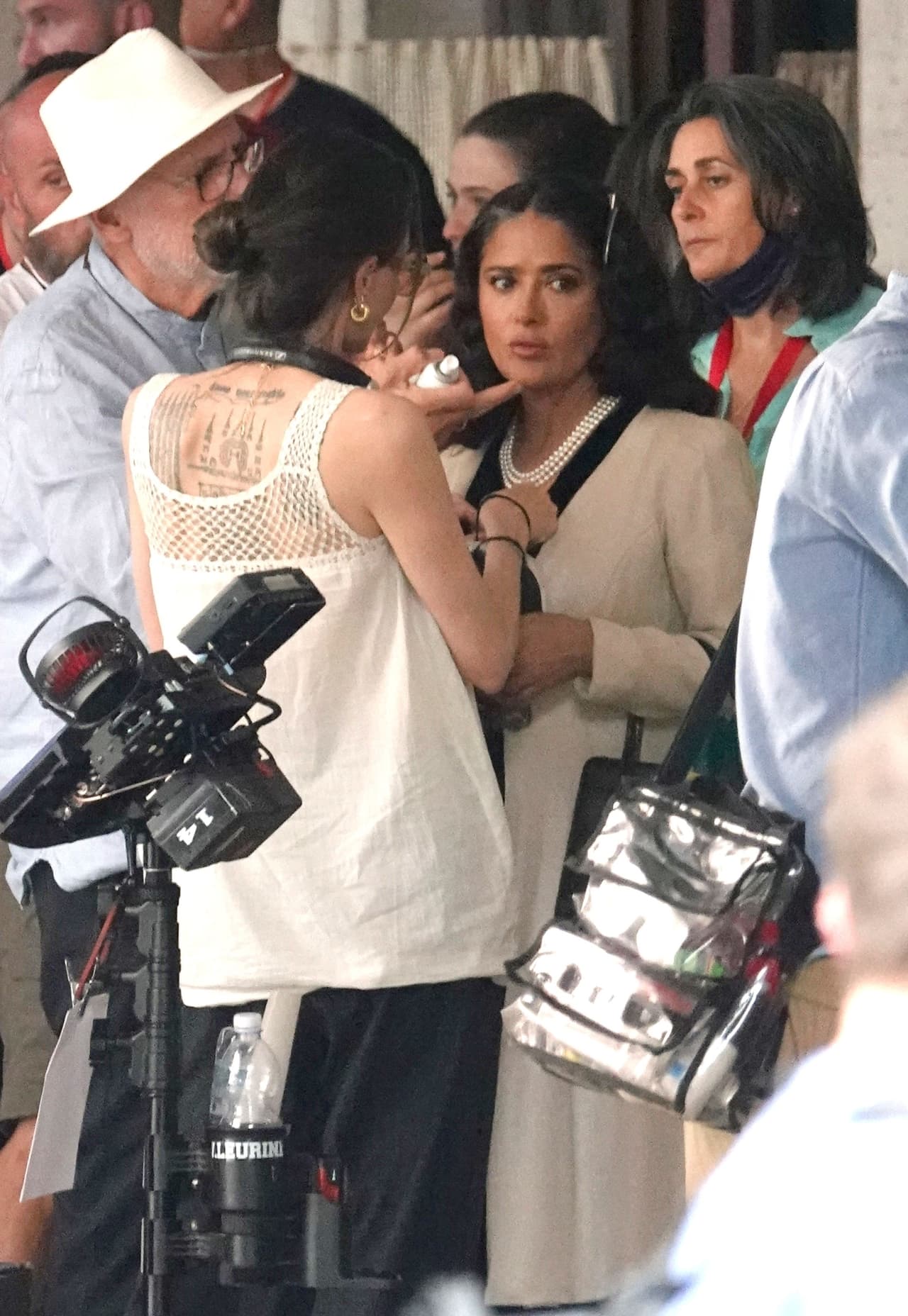 En aquel entonces, las actrices estaban grabando el largometraje ‘Sin sangre’, que posiblemente se estrenará en 2024. 
<br>