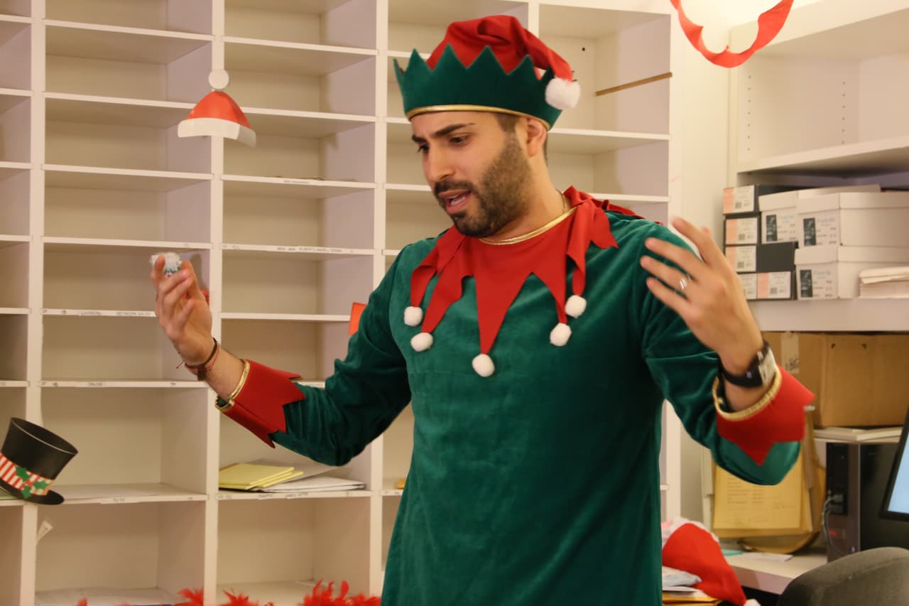 <b><a href="https://www.univision.com/temas/el-compa-ivan">El Compa Ivan</a></b>, por su parte, se transformó en un peculiar duendecillo.