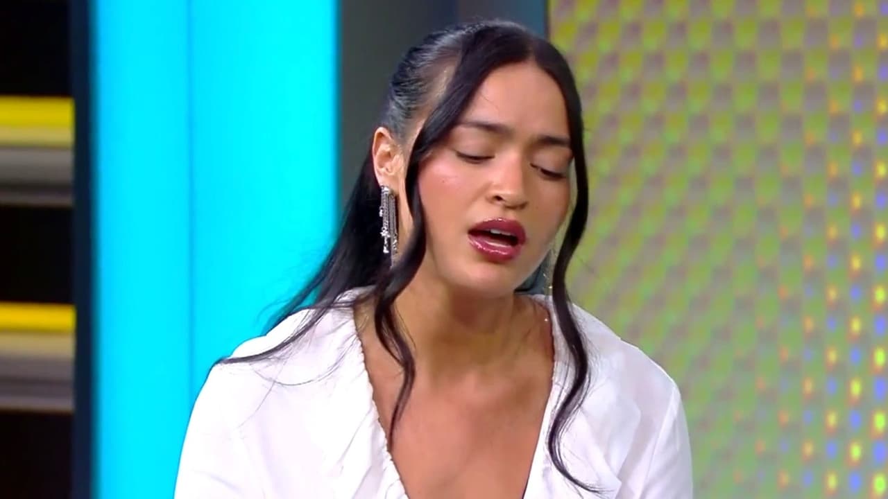 Junto a Pablo Alborán: La cantante Riza estrena "Deditos Cruzados" y enamora al cantar a capela