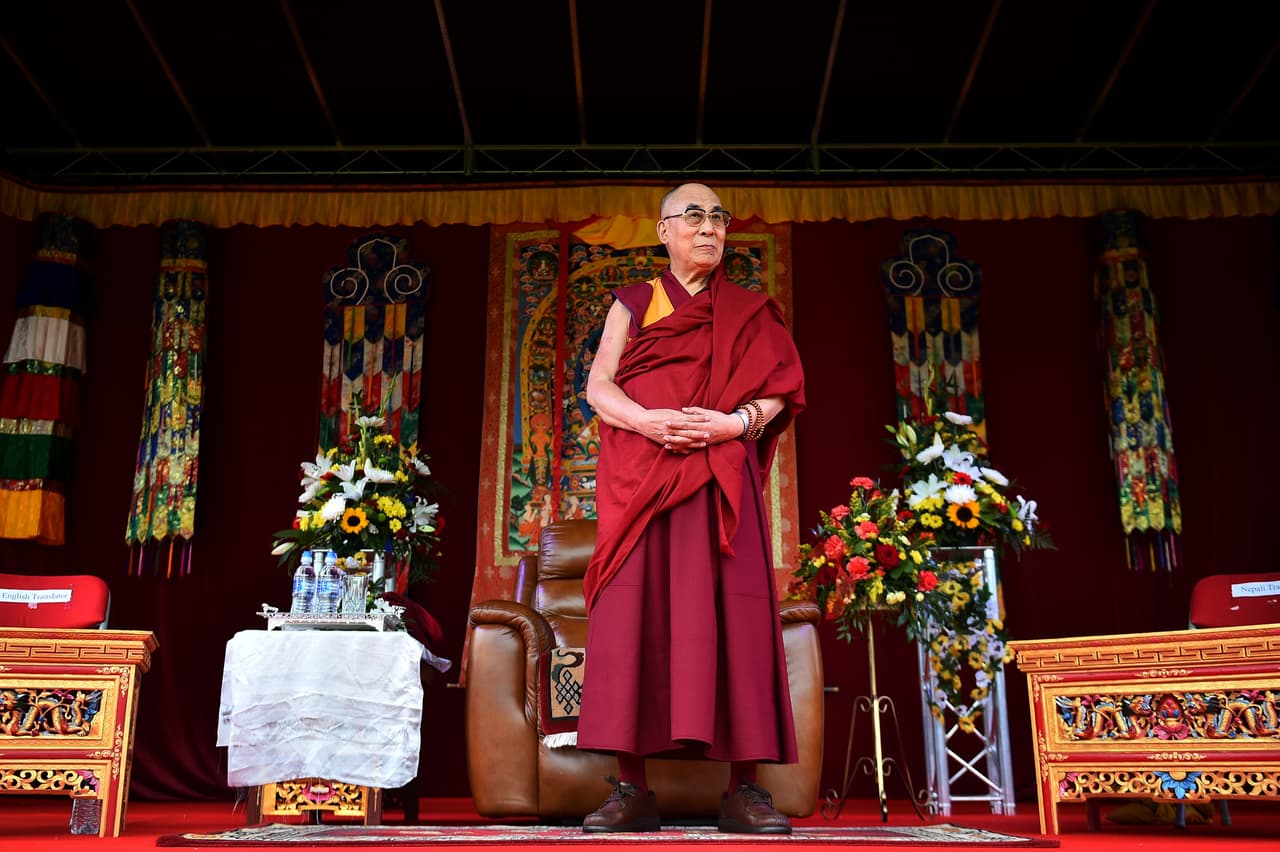 Miles de simpatizantes del Dalai Lama, líder de los tibetanos en el exilio, celebran desde hoy su 80 años con tres días de celebraciones en California durante la "Cumbre Mundial de la Compasión", un encuentro que promete suscitar protestas de una corriente budista rechazada por el jefe tibetano.