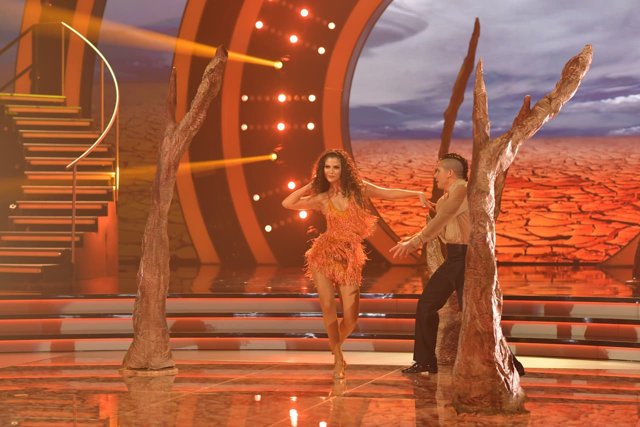 Con la canción 'Duele el corazón', Ana Patricia arrasó en la pista de baile y demostró que los ensayos han rendido frutos.