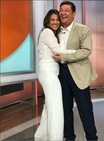 "Mi corazón amanece más feliz que siempre por que es el cumpleaños de mi Papá. Mi incondicional, mi inspiración, y mi roca. Te quiero Papito y doy gracias a Dios por tu vida, tu salud y tu amor y por mantenernos siempre unidos. Te amo", escribió nuestra querida conductora en la mencionada red social.