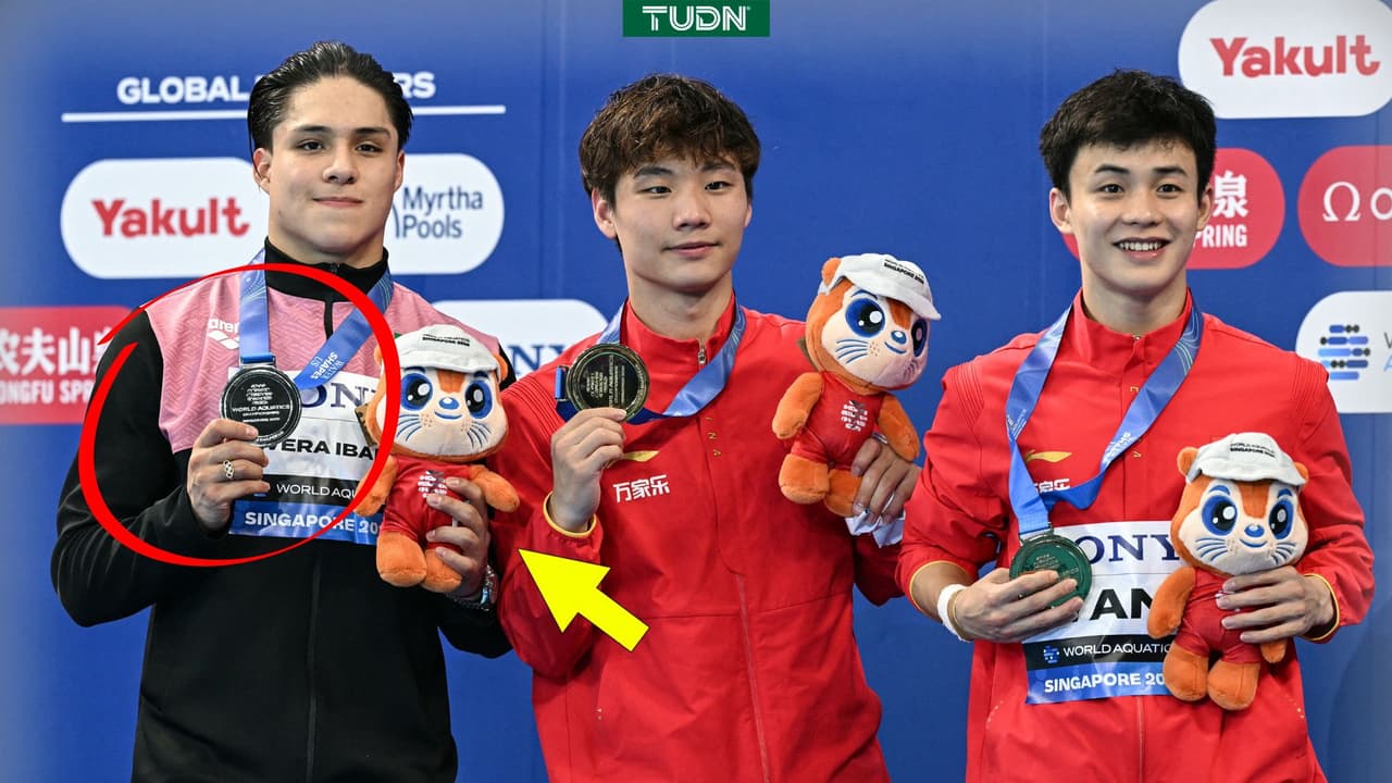 Osmar Olvera gana plata en trampolín de 1 metro en el Mundial de Singapur