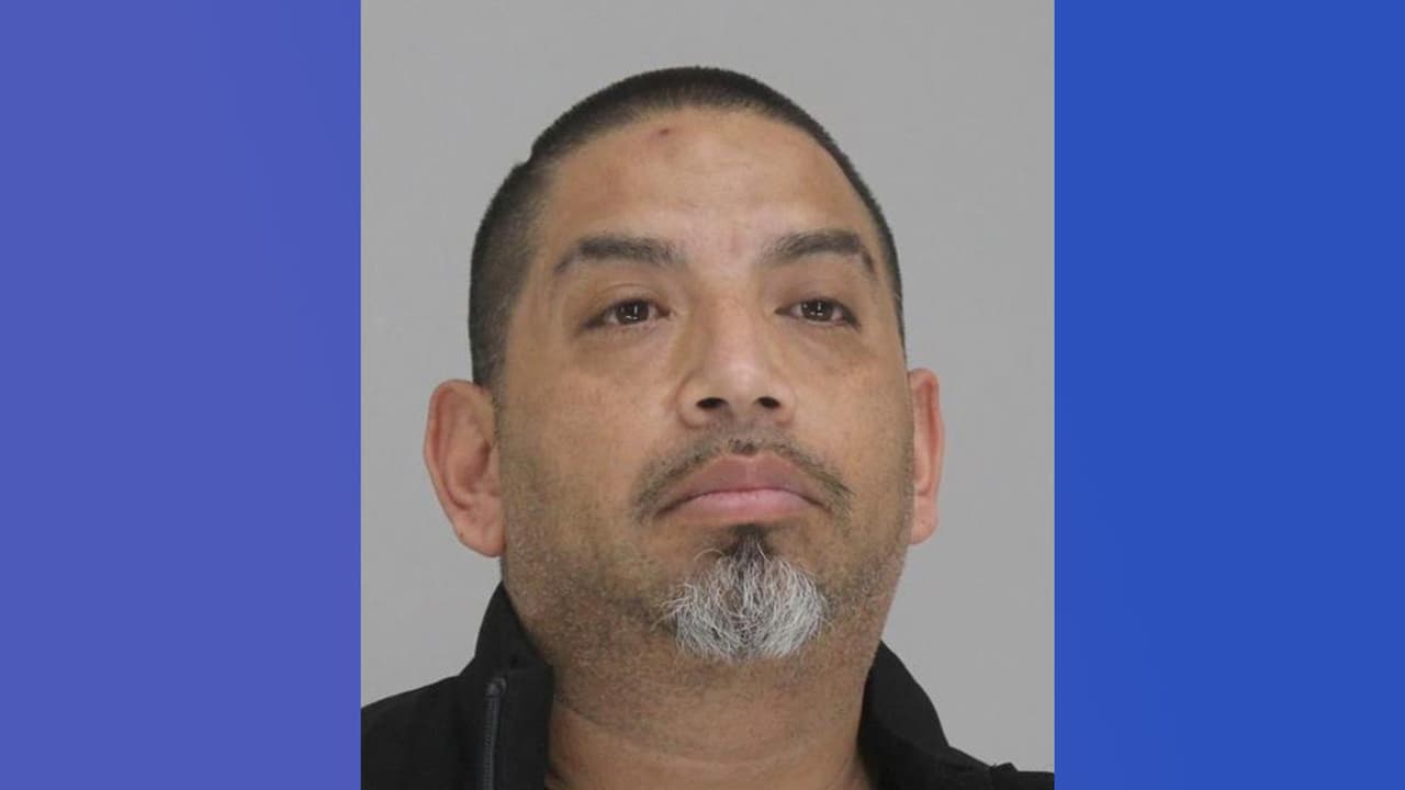 Arrestan a hispano por intentar comprar un auto con la identificación de un hombre asiático