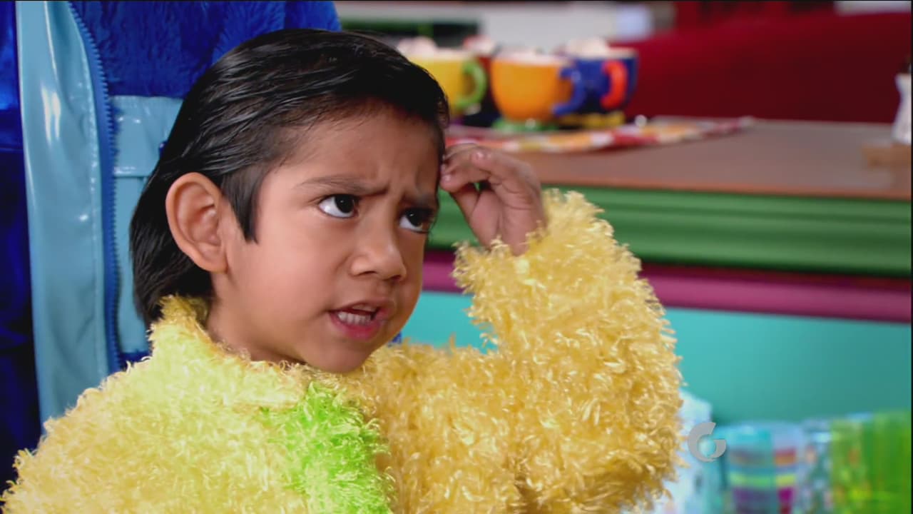 Maradonio habla por primera vez al final del primer capítulo de la tercera temporada (‘Hasta en las más mejores familias’) y lo hace para reclamarle a Bibi por qué no es una niña 'normal'.