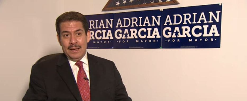 Un mexicoamericano pelea por ser el primer alcalde hispano de Houston