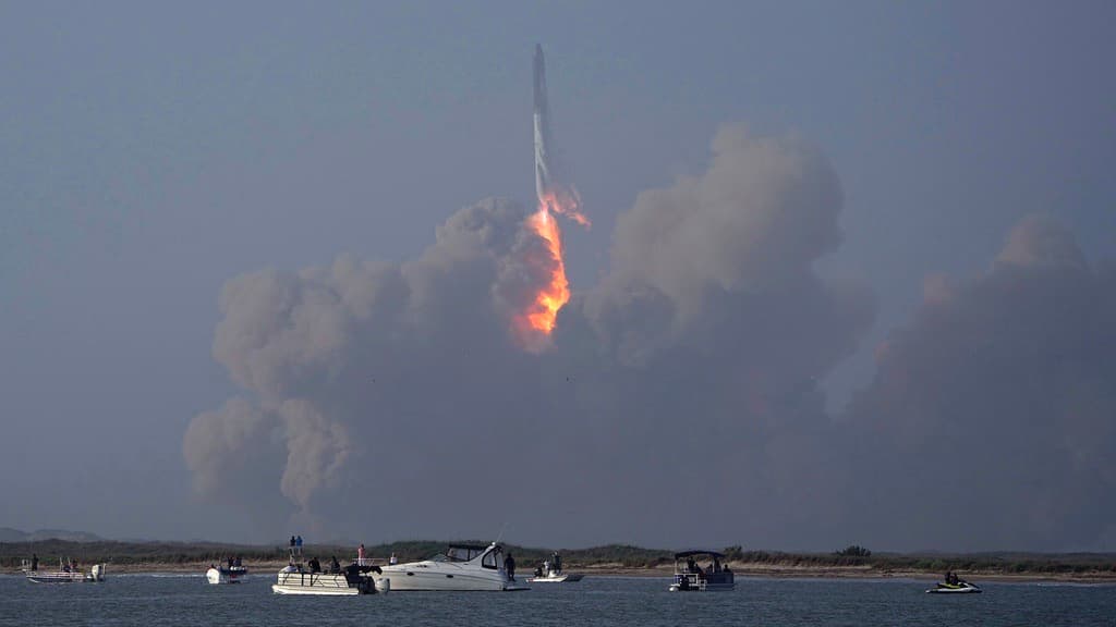 Por qué la explosión del cohete Starship de SpaceX tras su lanzamiento debe ser considerada como un 'fracaso exitoso'